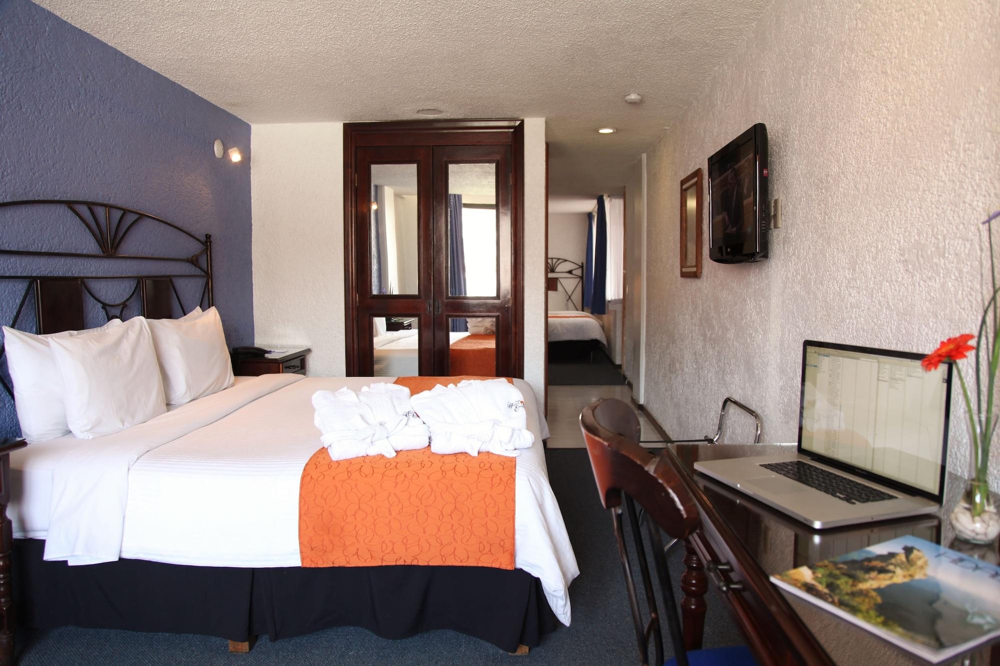 Hotel Emily Pachuca Exteriér fotografie