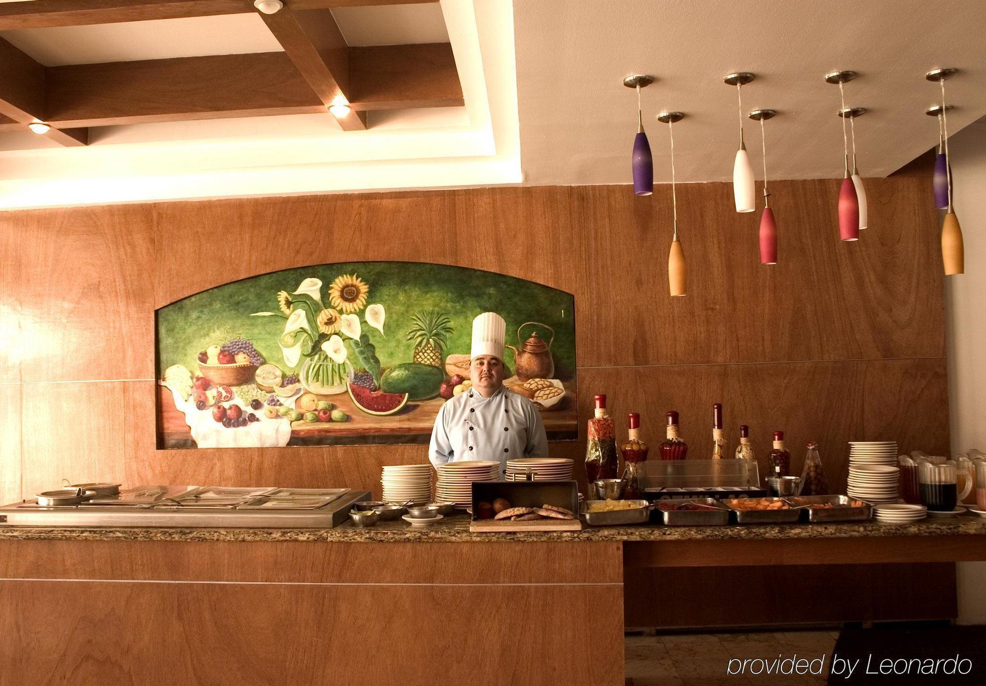 Hotel Emily Pachuca Restaurace fotografie